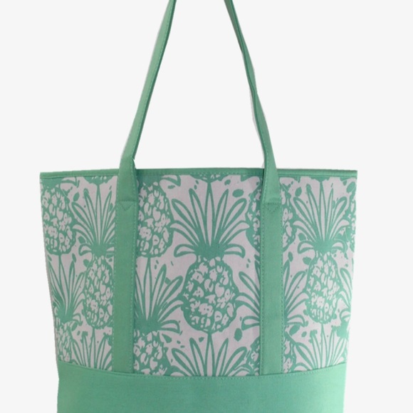 Tote Bags - Picture 2 of 3